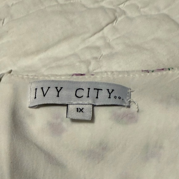 Ivy City Co Floral White and Purple Dress - Picture 9 of 12